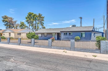 1214 Highland Ave, Phoenix, AZ 85013