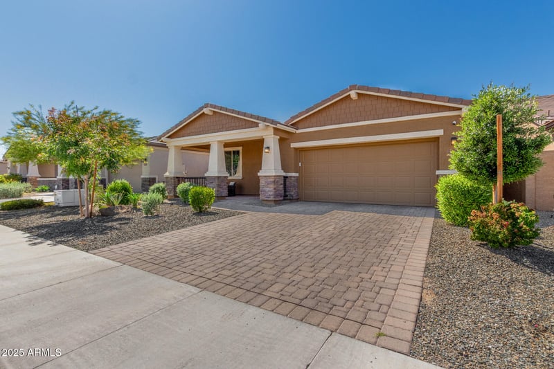 12143 Marguerite Ave, Avondale, AZ 85323
