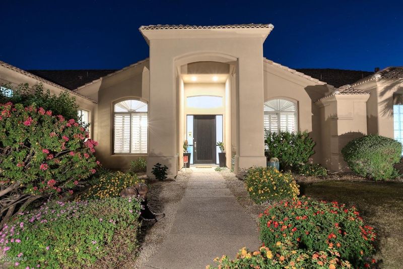 12149 E Laurel Ln, Scottsdale, AZ 85259
