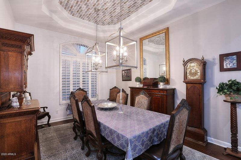 12149 E Laurel Ln, Scottsdale, AZ 85259
