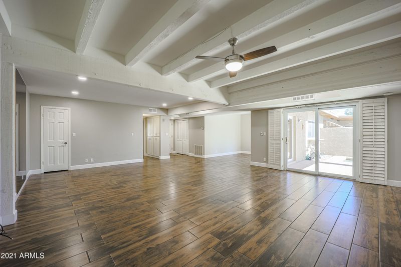 1215 E Encantada Pl, Phoenix, AZ 85014