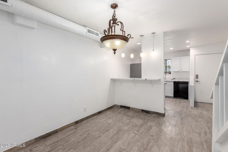 1215 E Lemon St #208, Tempe, AZ 85281