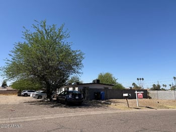 1215 Mission Ln, Phoenix, AZ 85020