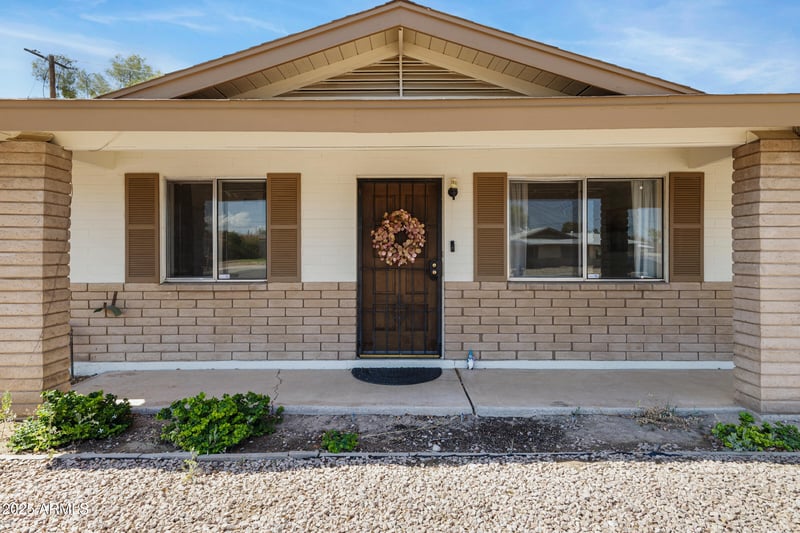 1215 Geneva Dr, Tempe, AZ 85282