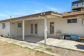 1215 Geneva Dr, Tempe, AZ 85282