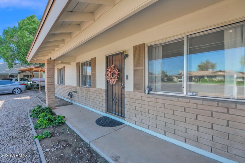 1215 Geneva Dr, Tempe, AZ 85282
