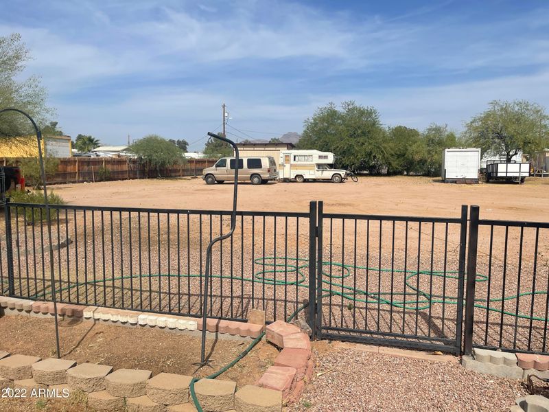 1215 S Meridian Rd, Apache Junction, AZ 85120