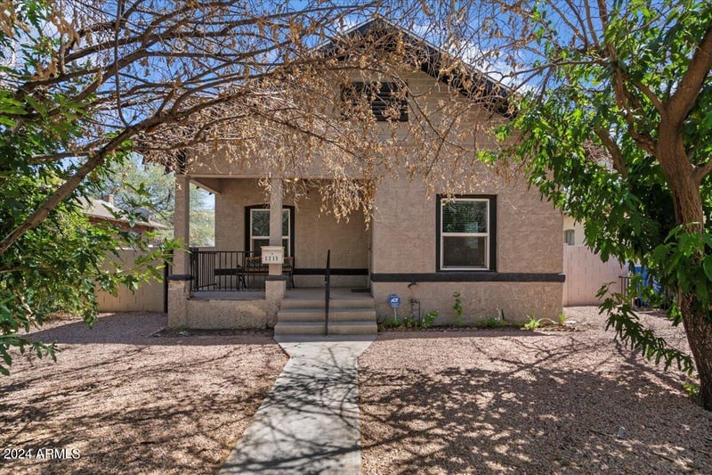 1215 W Woodland Ave, Phoenix, AZ 85007