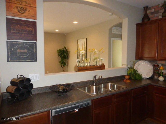 12151 W Dreyfus Dr, El Mirage, AZ 85335