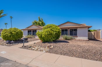 12154 Ki Rd, Phoenix, AZ 85044