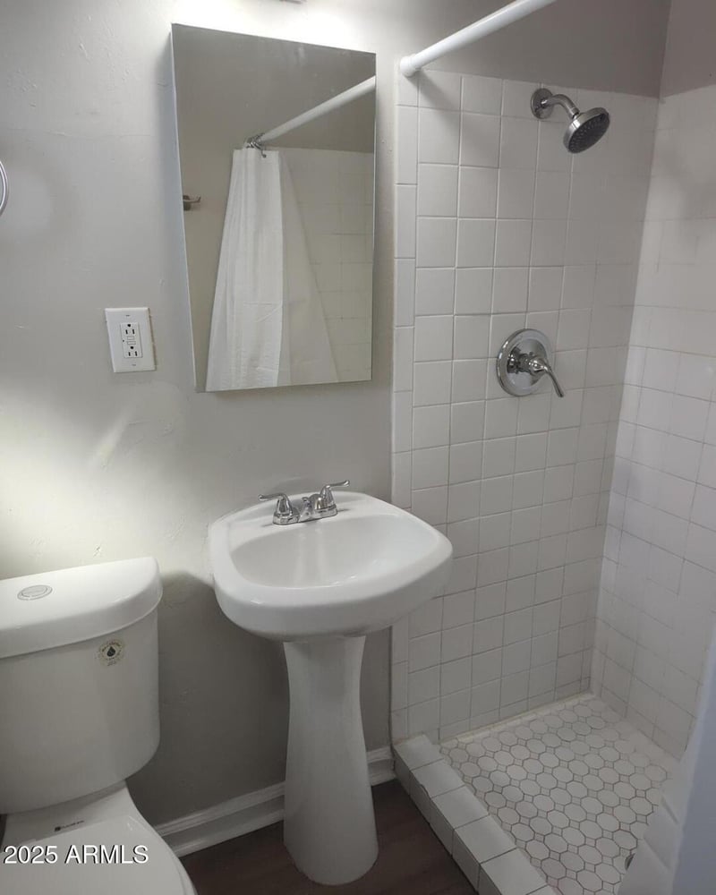 1216 Desert Park Ln, Phoenix, AZ 85020