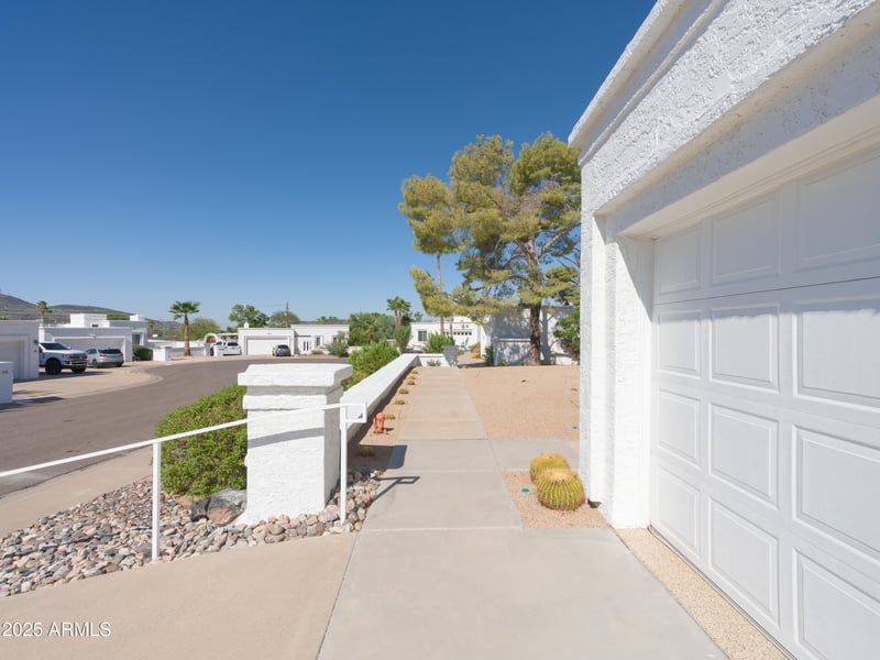 1216 Winged Foot Rd, Phoenix, AZ 85022