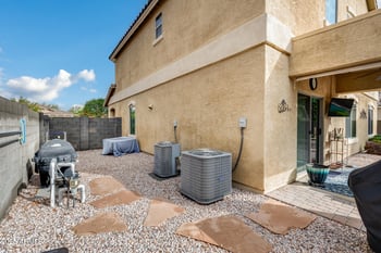 12163 Locust Ln, Avondale, AZ 85323