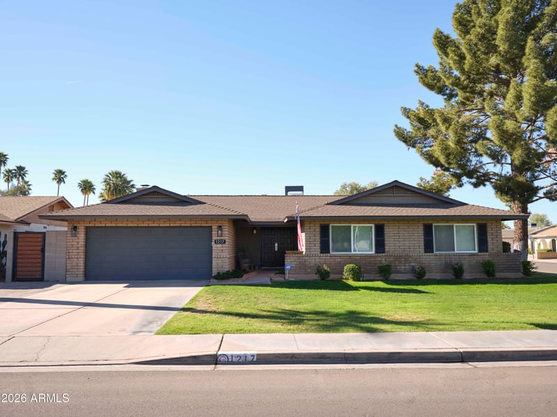 1217 Watson Dr, Tempe, AZ 85283