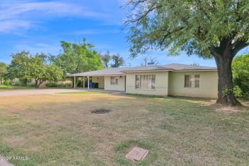 1217 W Solano Dr, Phoenix, AZ 85013