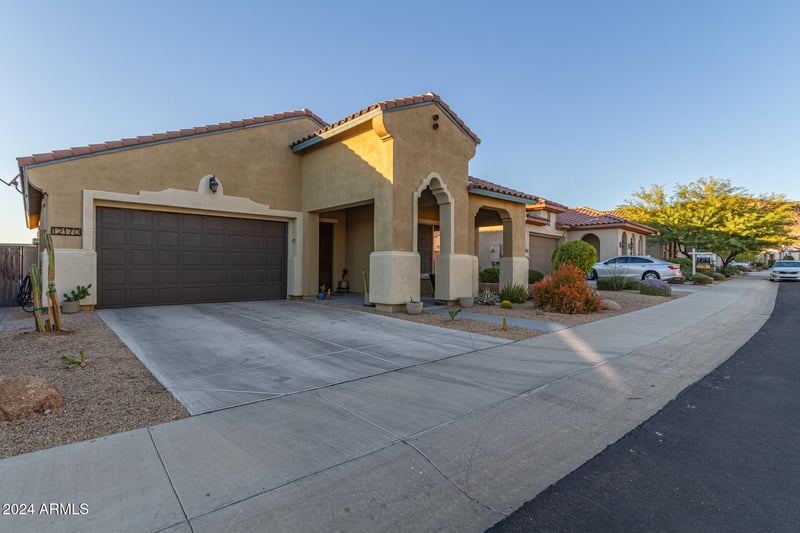 12170 184th Ave, Goodyear, AZ 85338