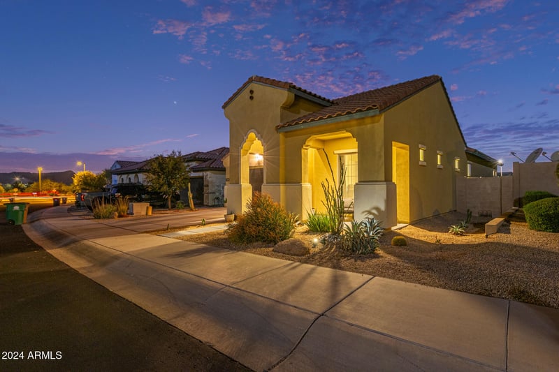 12170 184th Ave, Goodyear, AZ 85338