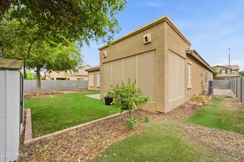 12171 Locust Ln, Avondale, AZ 85323