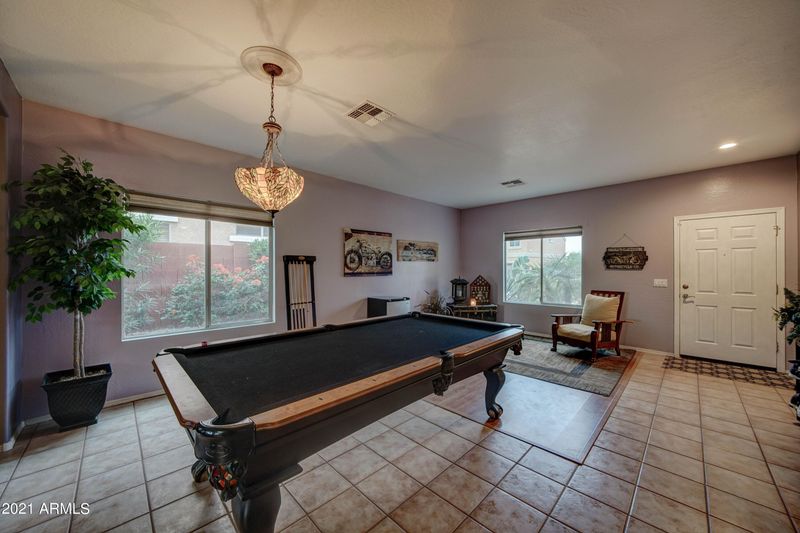 12171 W Dreyfus Dr, El Mirage, AZ 85335