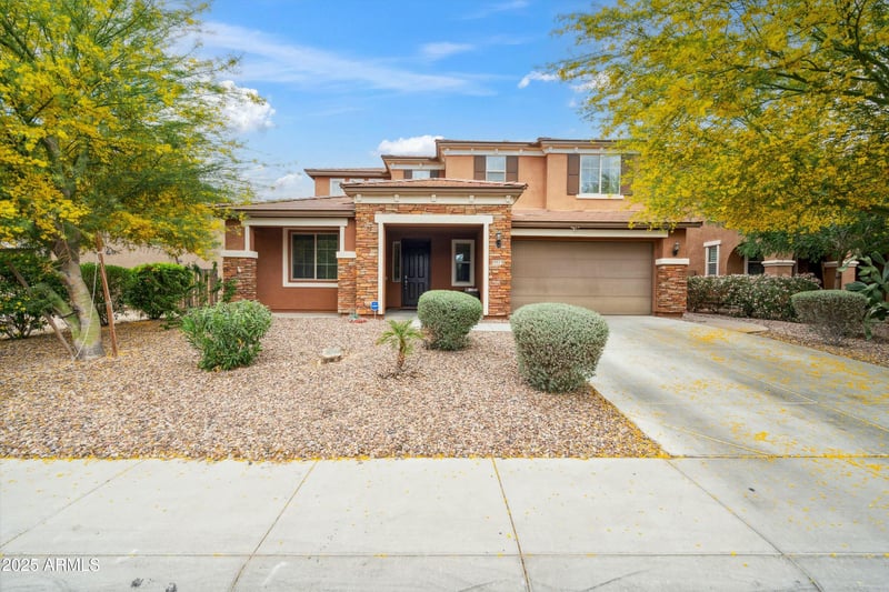 12172 Davis Ln, Avondale, AZ 85323