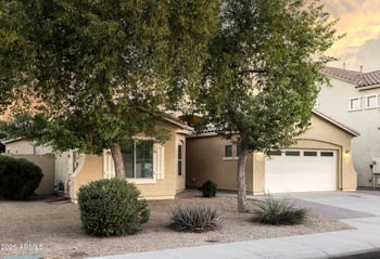 12175 Locust Ln, Avondale, AZ 85323