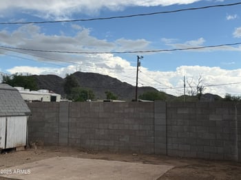 1218 Cinnabar Ave, Phoenix, AZ 85021