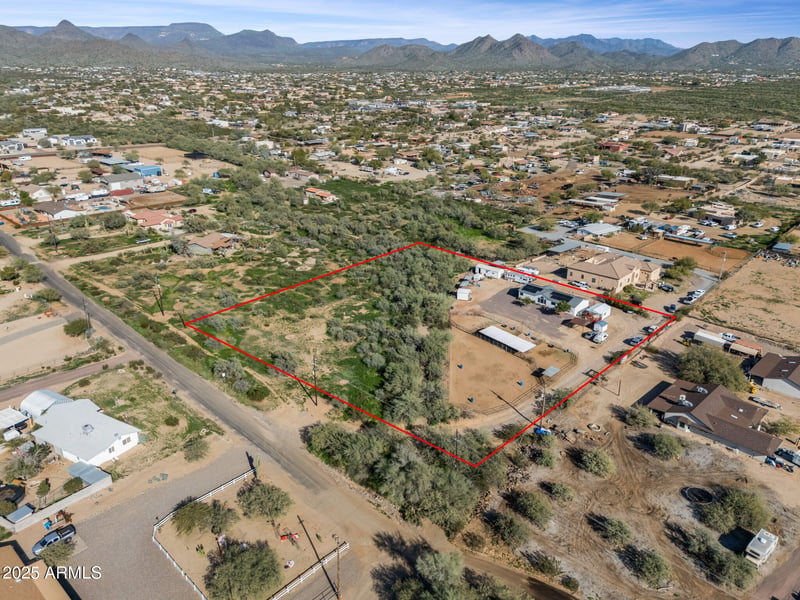 1218 E Sentinel Rock Rd, Phoenix, AZ 85086