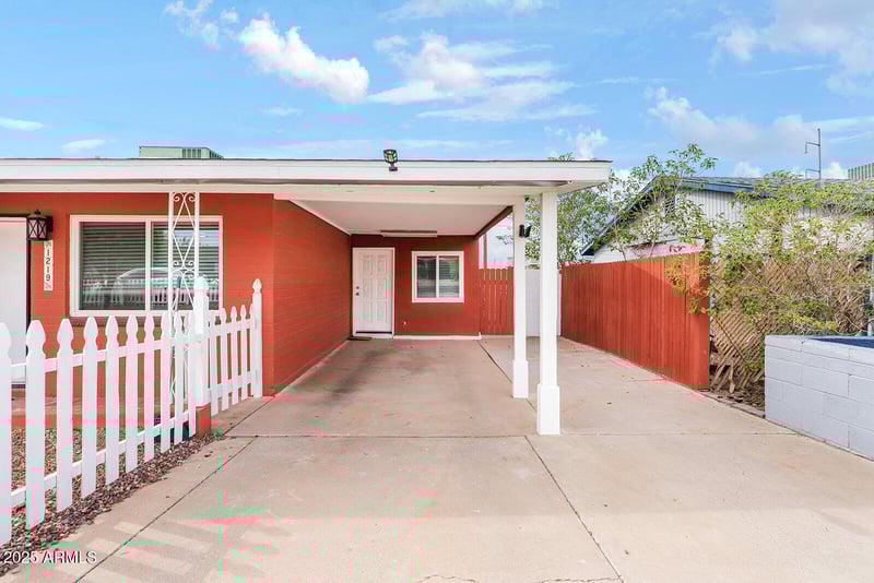 1219 Christy Dr, Phoenix, AZ 85020
