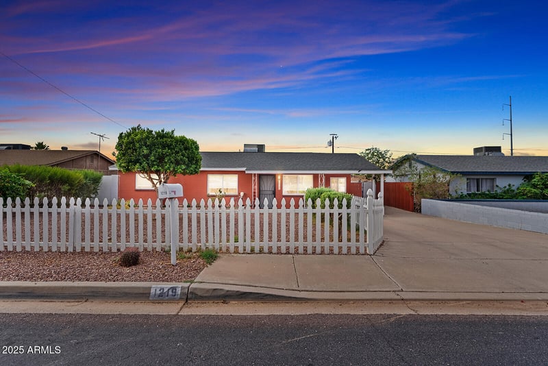 1219 Christy Dr, Phoenix, AZ 85020