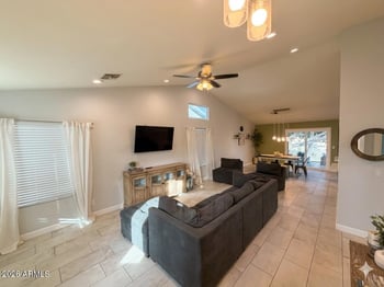 1219 Artesian Way, Gilbert, AZ 85234
