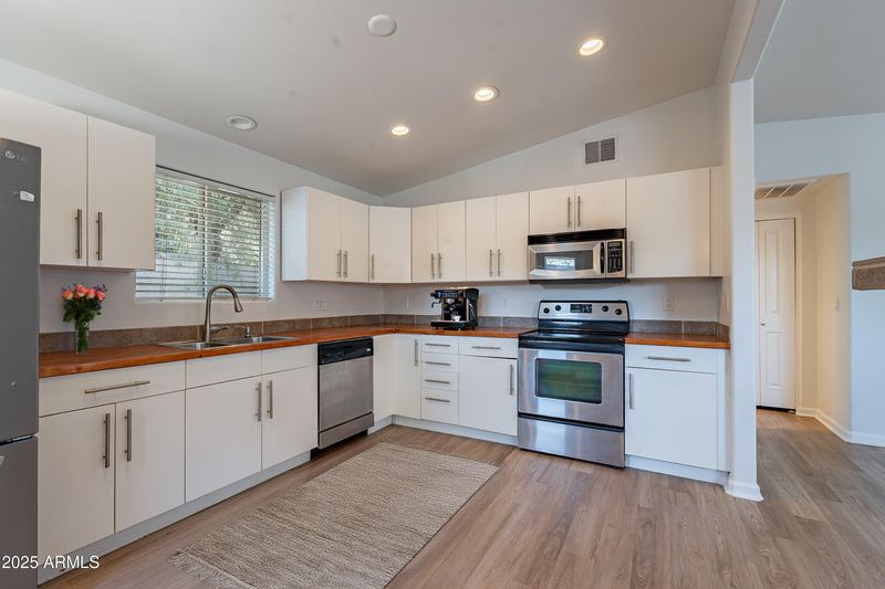 1219 E Colter St #8, Phoenix, AZ 85014