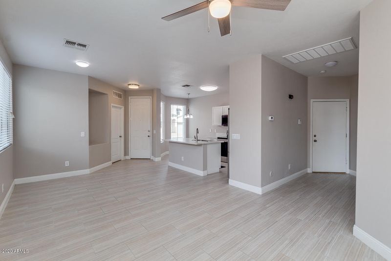 1219 E Grove St, Phoenix, AZ 85040