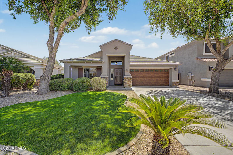 1219 Nancy Ave, San Tan Valley, AZ 85140