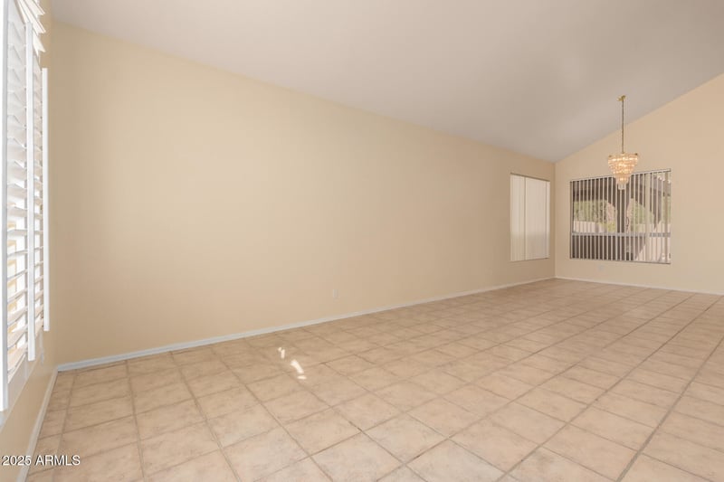 1219 Granite View Dr, Phoenix, AZ 85048