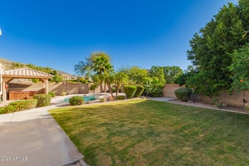 1219 Granite View Dr, Phoenix, AZ 85048