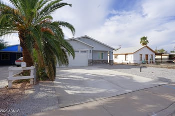 122 5th St, Avondale, AZ 85323