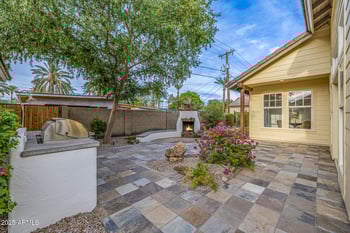 122 Cottage Ln, Tempe, AZ 85282