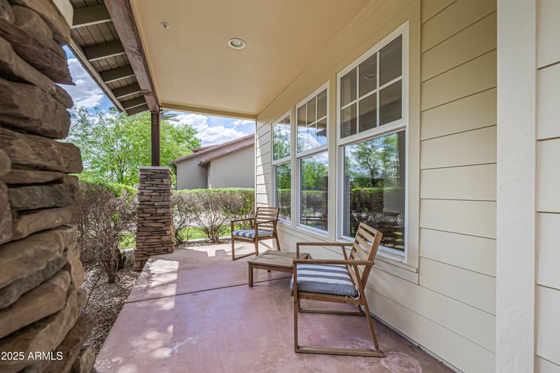 122 Cottage Ln, Tempe, AZ 85282