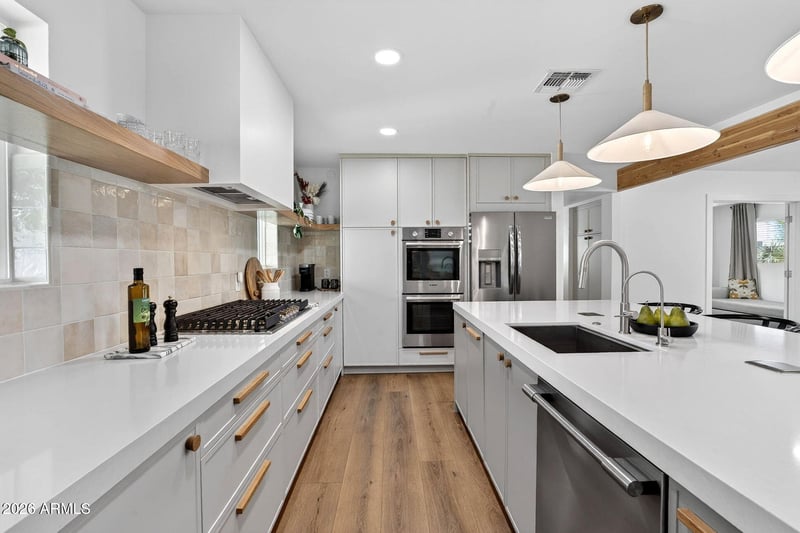 122 E Garfield St, Tempe, AZ 85288