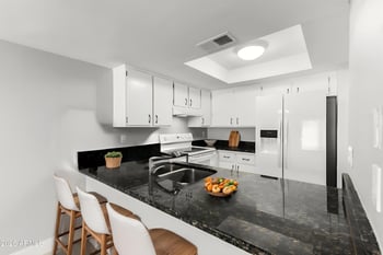 122 Hardy Dr #40, Tempe, AZ 85281