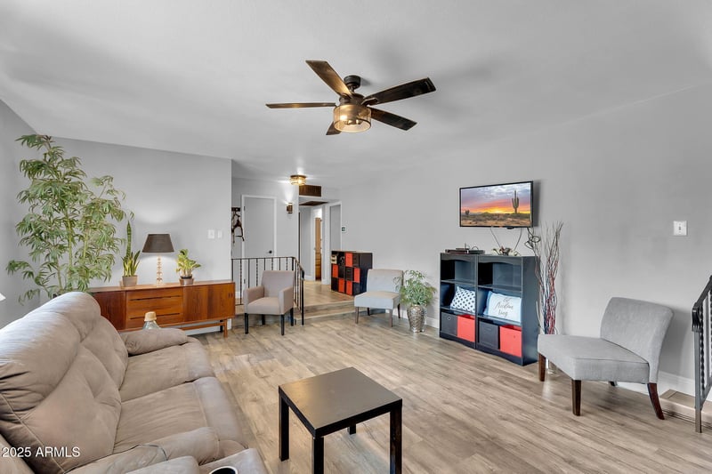 122 Hermosa Dr, Tempe, AZ 85282