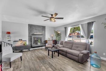 122 Hermosa Dr, Tempe, AZ 85282