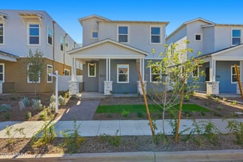 122 Holcomb Ln, Phoenix, AZ 85003