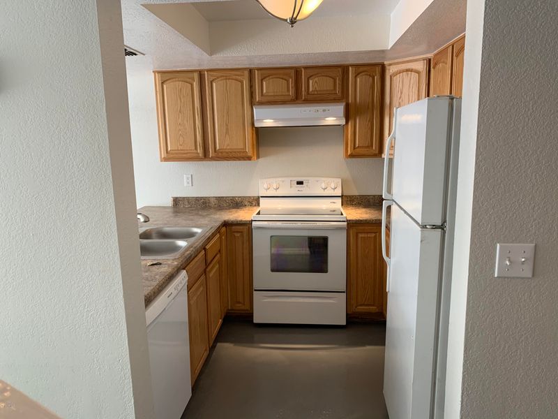 122 S Hardy Dr #27, Tempe, AZ 85281
