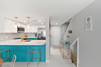 122 Hardy Dr #8, Tempe, AZ 85281