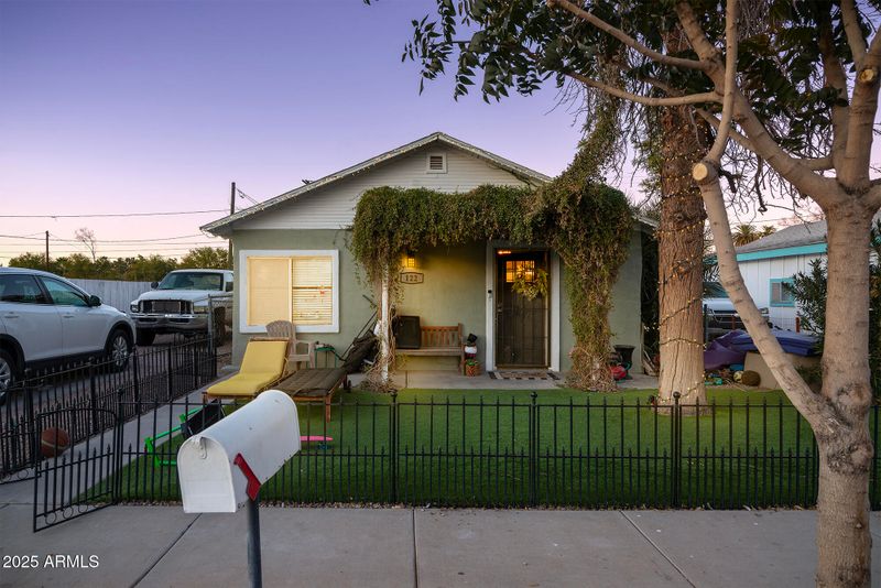 122 W Washington Ave, Gilbert, AZ 85233