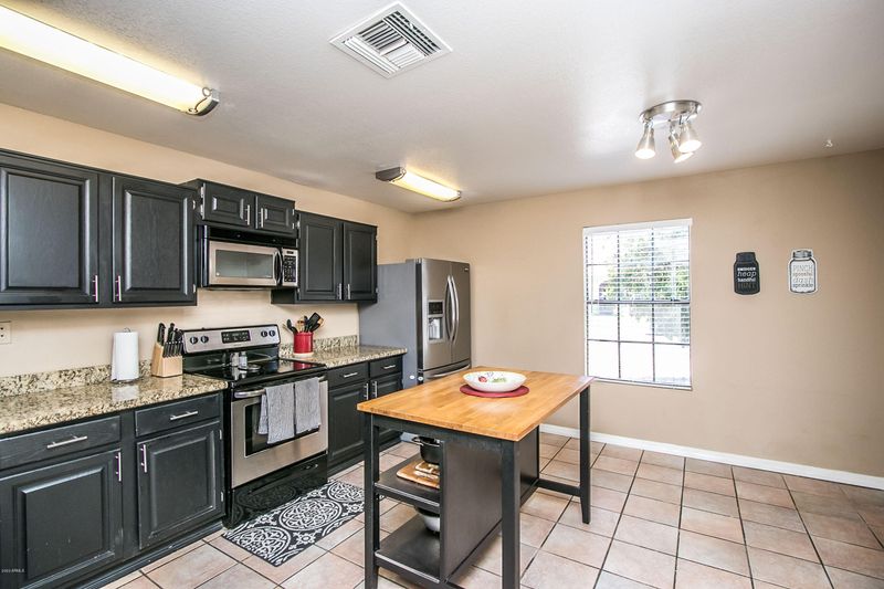 1220 E Commerce Ave, Gilbert, AZ 85234