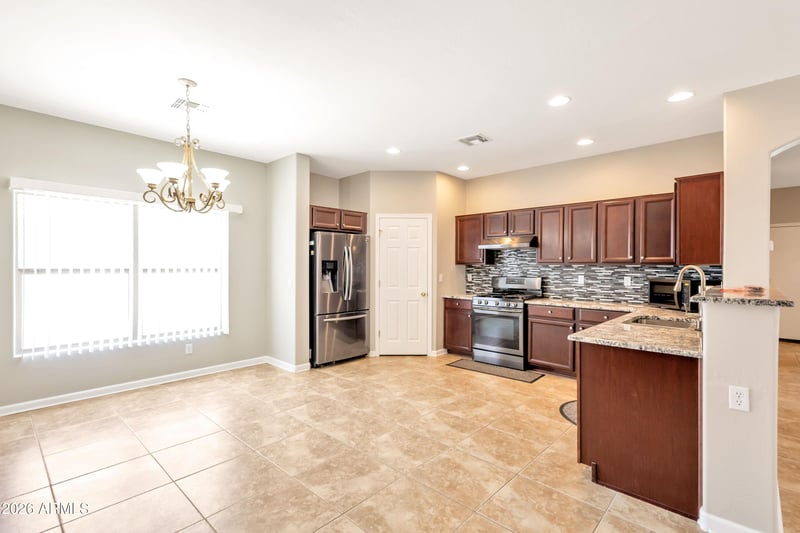 1220 Heather Dr, San Tan Valley, AZ 85140
