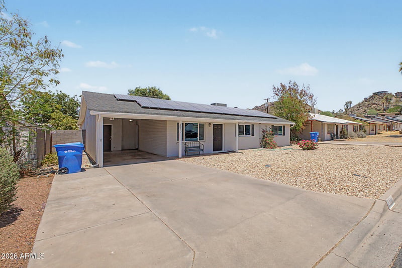 1220 E Las Palmaritas Dr, Phoenix, AZ 85020