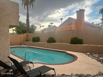 1220 E Silverwood Dr, Phoenix, AZ 85048